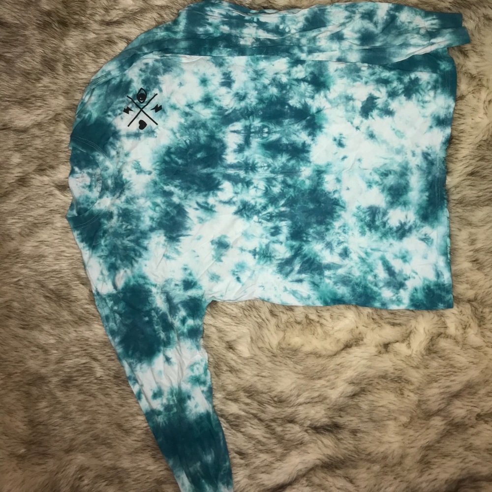 Long sleeve